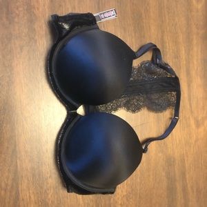 Victoria’s Secret Bombshell Push-Up Bra